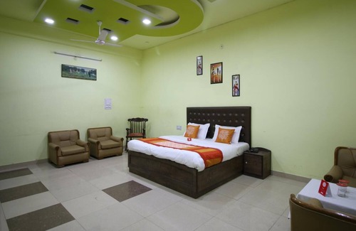 Roorkee Hotel | Motel Divine International