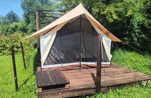 Uherce Mineralne Cabin | Moto Keja Bieszczady