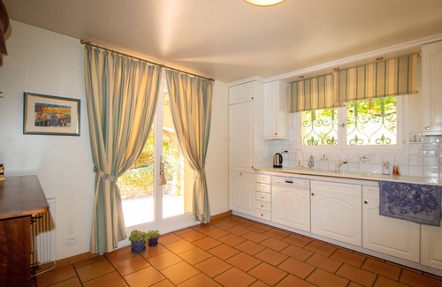 Les Baraques House | Mougins Magnificent Villa with Pool and Tennis