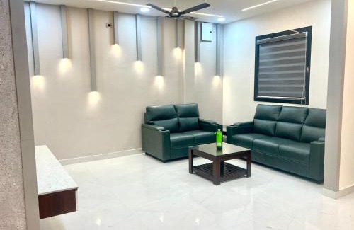 Gajwel House | Mount Meadows Farms