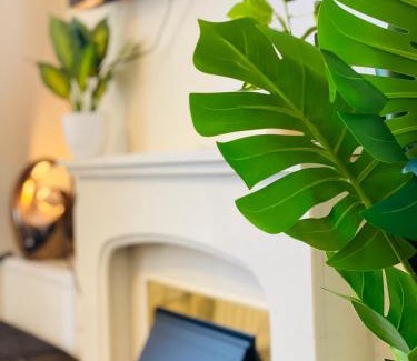 Abercwmboi House | Mount Pleasant Retreat