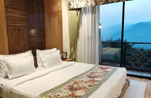 Turuk Hotel | Mount Polaris Suites & Spa