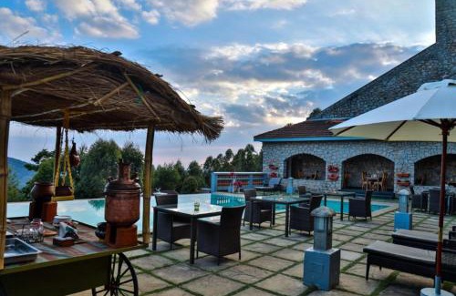 Chinnakanal Resort | Mountain Club Resort Munnar