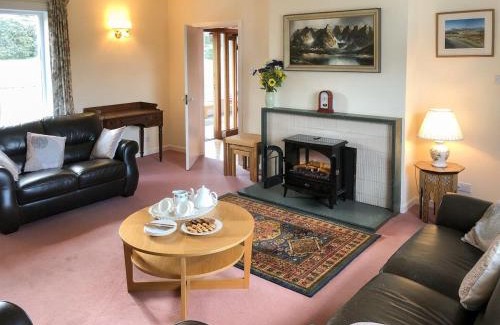 Gatehouse-of-Fleet House | Mountain Cross