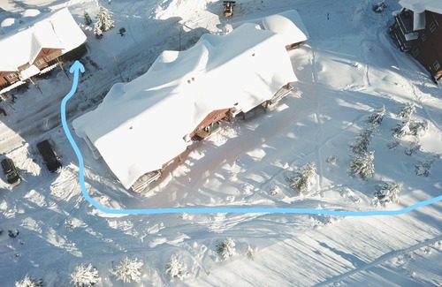 Golden House | Mountain Gem