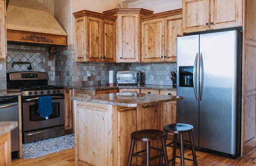 Wolf Creek House | Mountain Getaway!