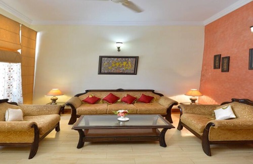 Kalka Hotel | Mountain Quail Morni