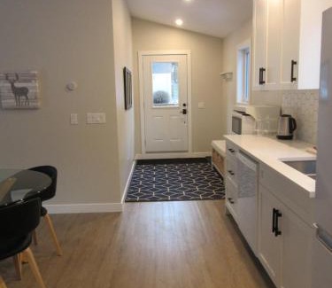 Banff Bed & Breakfast | Mountain View Bed & Breakfast