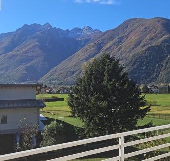 Prata Camportaccio Apartment | Mountain View House