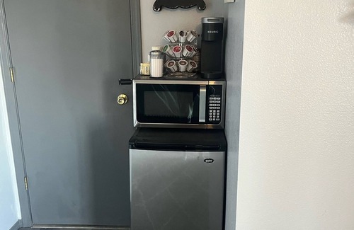 Knik-Fairview House | Mountain View Loft