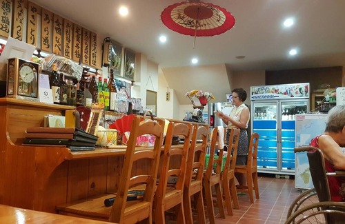 Pa Daet House | Mountain view room L, Near amenities