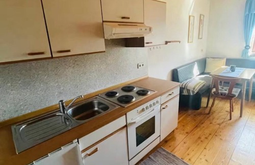 Lesachtal Apartment | Mountain view vacation apartment for two