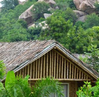 Kamalapur House | Mowgli's Cafe Hampi & Guest House