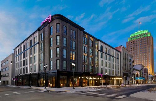 Hamilton District Hotel | Moxy Allentown Downtown