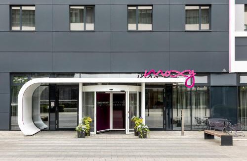 Eschborn Hotel | Moxy Frankfurt Eschborn