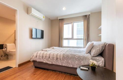 Ban Pho Apartment | MRT rame9 Jodd Fairs night market, walk for a few minutes, two bedrooms and two bathrooms