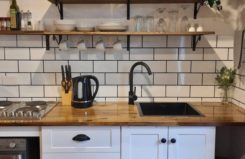 Mount Barker Apartment | Mt Barker -FrostWood House