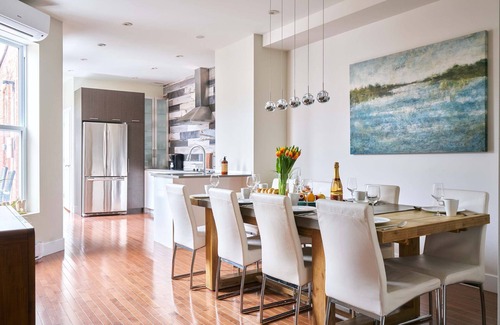 Plateau Mont Royal Apartment | MTLVR #13 | Central Urban Oasis, Sleeps 12, BBQ