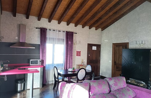 Coca de Alba Cottage | Mudayyan house for couples or small families.