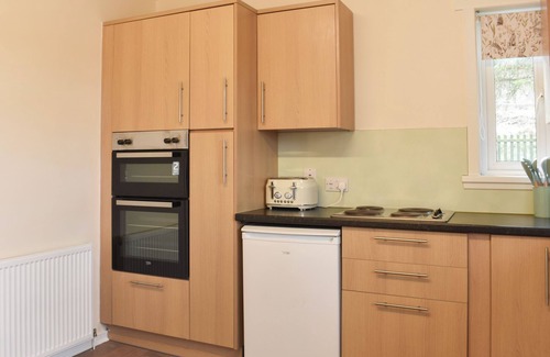 Alford Cottage | Muir Cottage - UK44788