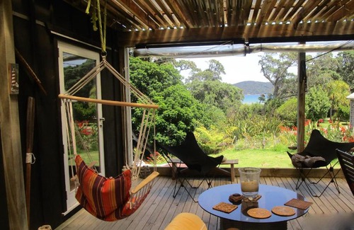 Tryphena Bed & Breakfast | Mulberry Grove Retreat