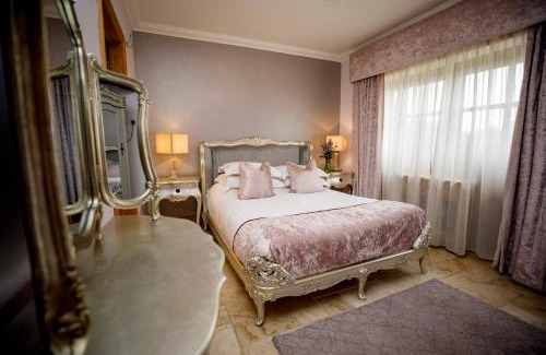 Oldwalls House | Mulberry House