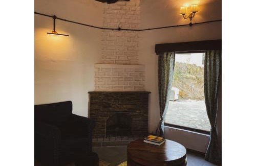 Almora House | Mulberry House