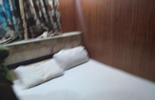 Dadar House | MUMBAI GUEST HOUSE