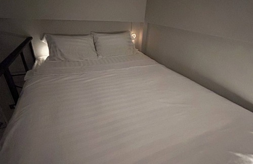 Suan Luang Bed & Breakfast | Munchies B&B – Quiet, Clean & Convenient