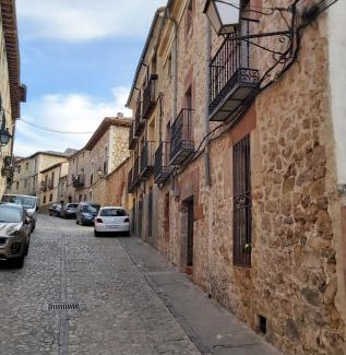 Siguenza Apartment | Murallas de Sigüenza