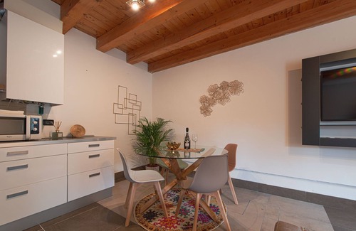 Longa Apartment | MURANO Place - RIVA House