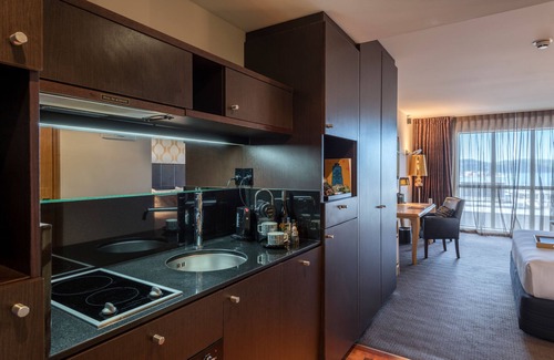 Te Aro Hotel | Museum Apartment Hotel, Independent Collection by EVT