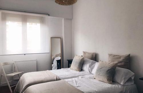 Basurtu Apartment | Muy luminoso en San Mamés