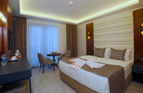 Sirkeci Hotel | MY DREAM ISTANBUL - STANDARD DOUBLE ROOM