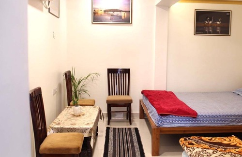 Pink City Bed & Breakfast | my homestay jaipur soni2700