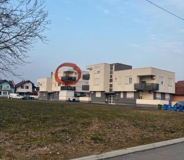 Slavonski Brod Apartment | MY PLACE Il