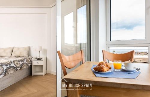 El Pison Apartment | MyHouseSpain - Primera línea de playa con parking
