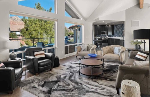 Oak Creek Villa | Myrinn – Escape to Red Rock Views & Hot Tub
