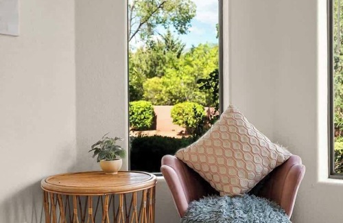 West Sedona House | Myrinn – Family Retreat w/View, Pool & Hot Tub