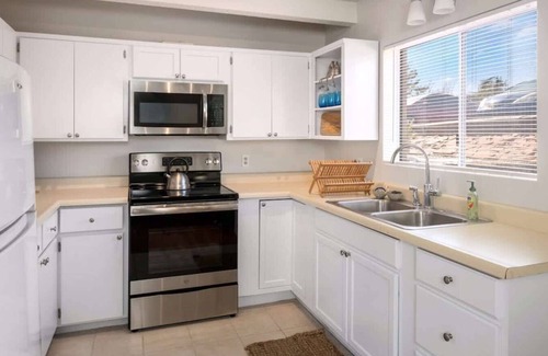 West Sedona Condo | Myrinn- Sedona Sunset Hideaway w/Trails & Shops Nearby
