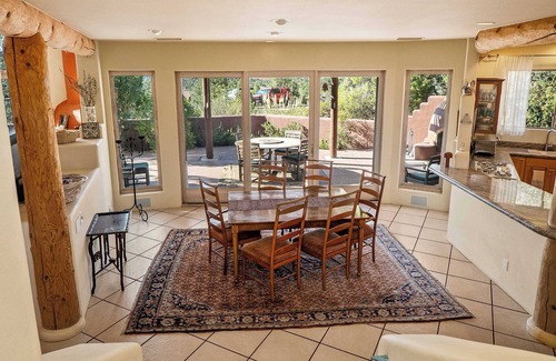 West Sedona House | Myrinn – Stargazing Retreat w/Hot Tub & Views