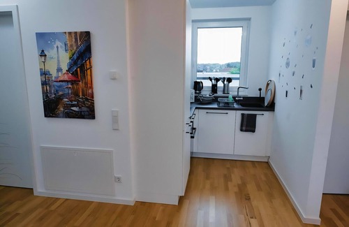Offenbach am Main Apartment | Myskyline - for 6 persons, roof terrace, balcony, garage, bed linen incl.