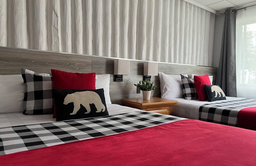 Algoma District Hotel | Mystic Isle Motel