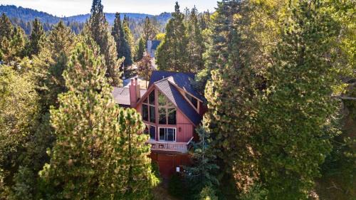 Meadow Bay House | Mystic Ridge by AvantStay Game Room Views
