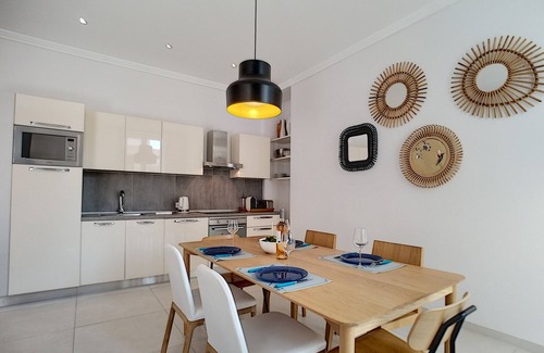 Carre d'Or Apartment | N&J - COLIBRI PRESTIGE - Central - By sea