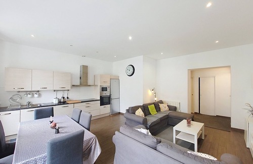 Centre Ville-Gare Apartment | N&J - DOLCE VITA MASTER - Hyper center - Spacious