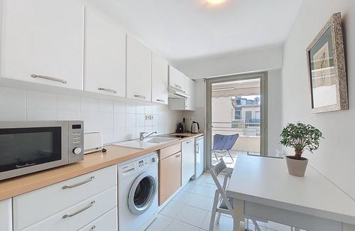 Carre d'Or Apartment | N&J - LE BACCARA - Central