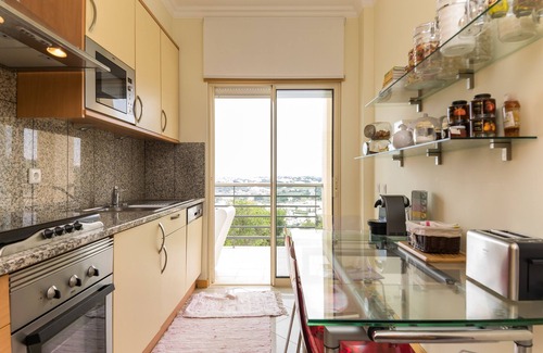 Peneco Beach Apartment | Naden Purple Apartment, Albufeira, Algarve