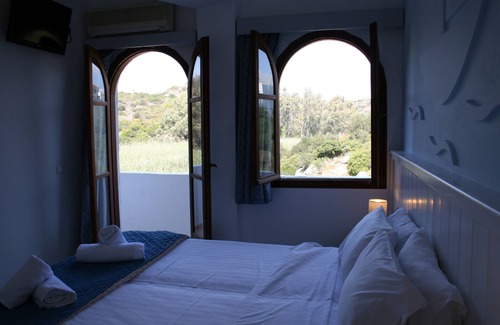 Almyros Hotel | Naiades Almiros River Hotel