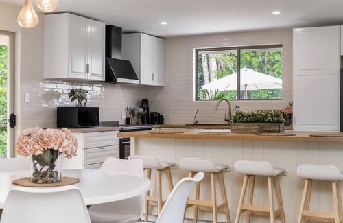 Burringbar House | Nala House - A Luxury Stay